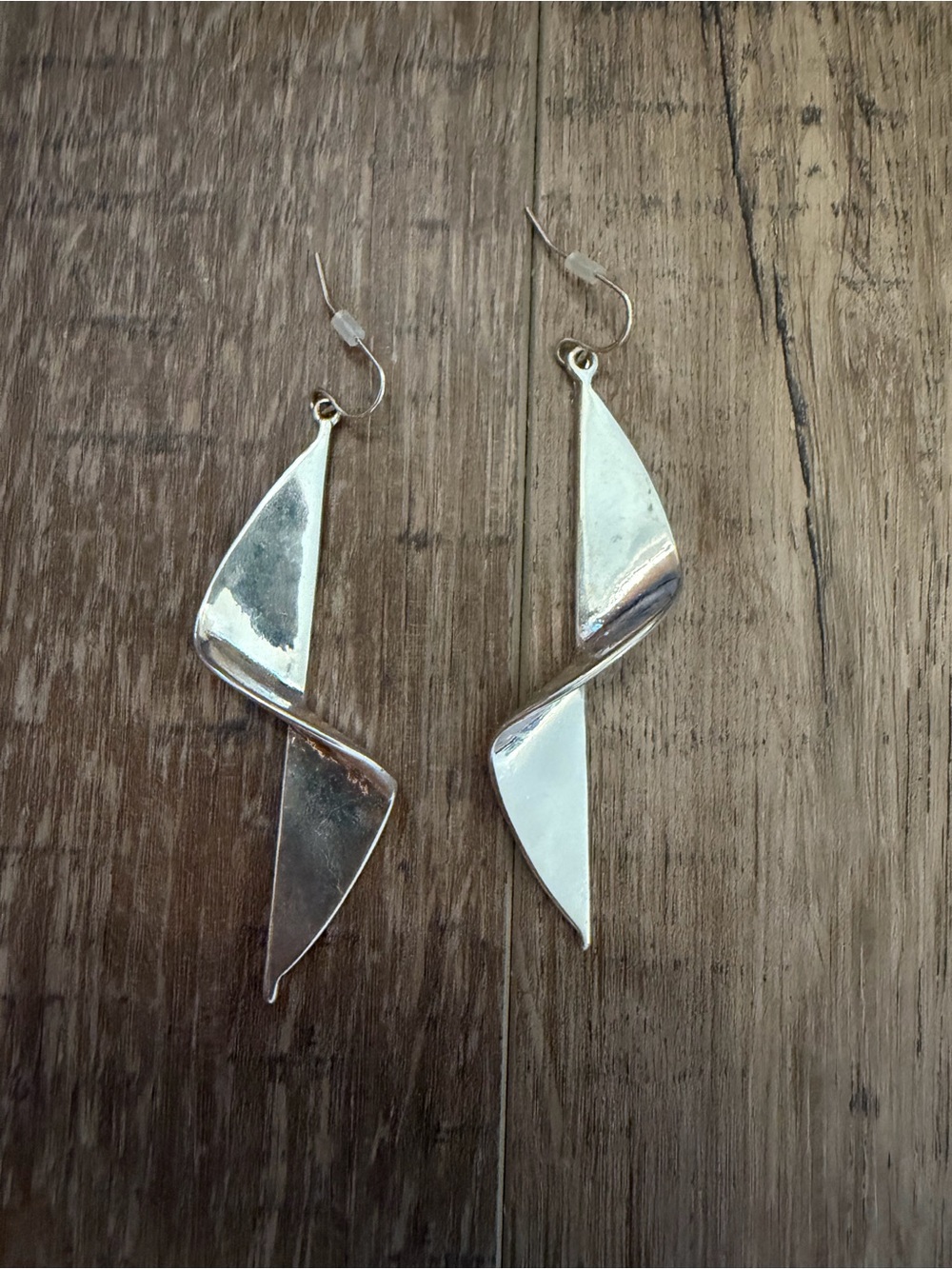 Silver Tone Twisted Drop Earrings - Modern Spiral Design
